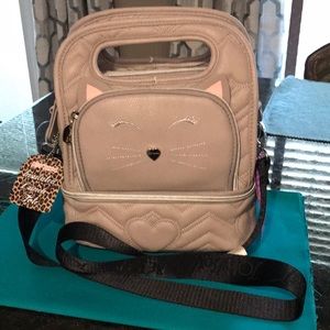 Betsey Johnson Insulated Quilted Cat Bag -Gray